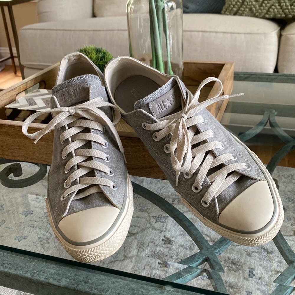 EUC UNISEX GREY CONVERSE CHUCK TAYLOR ALLSTAR SNEAKERS MEN SIZE 9 WOMEN SIZE 11